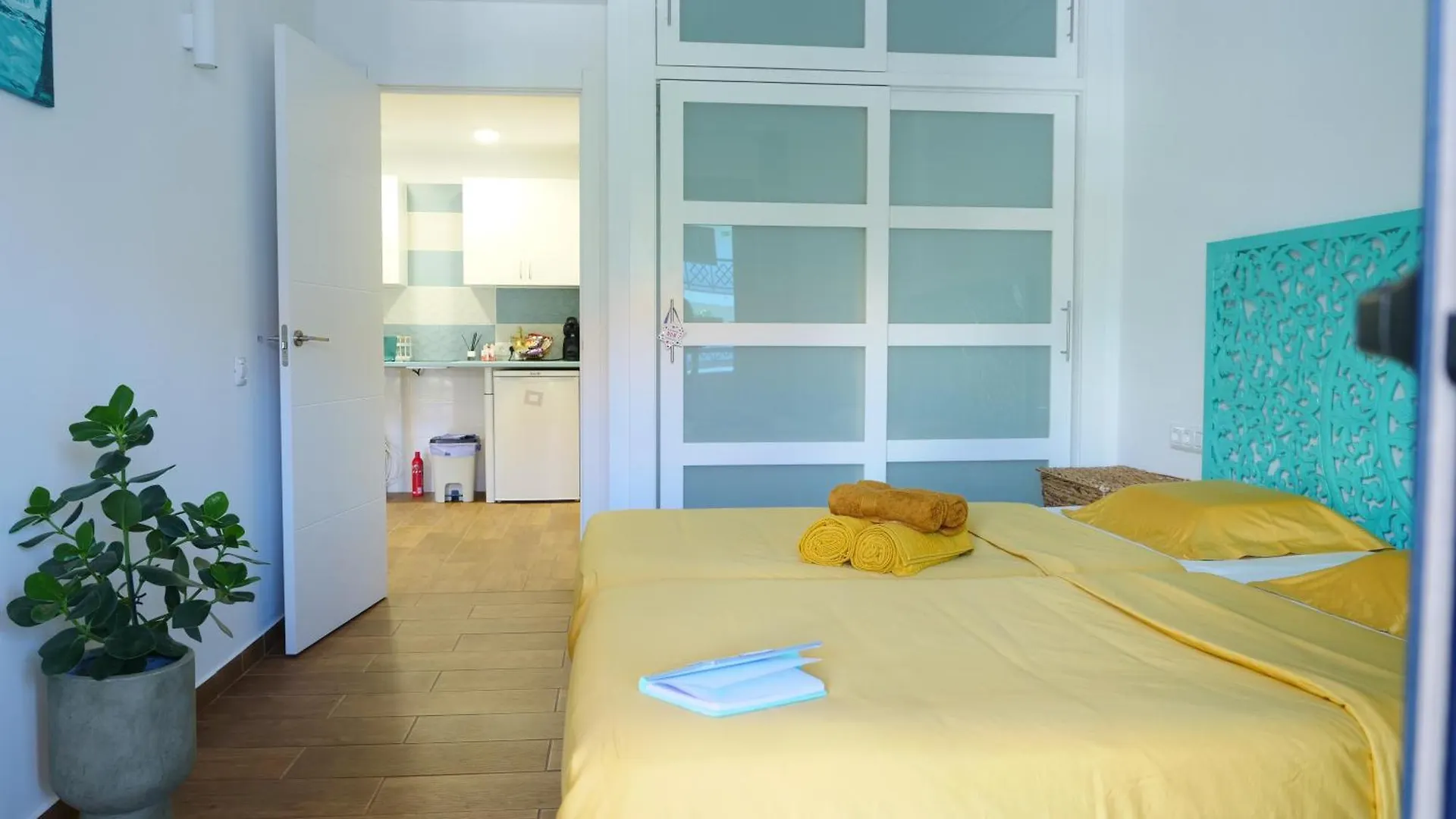 Tuerkiz Kanaan Apartman 圣地亚哥港 0*,  西班牙