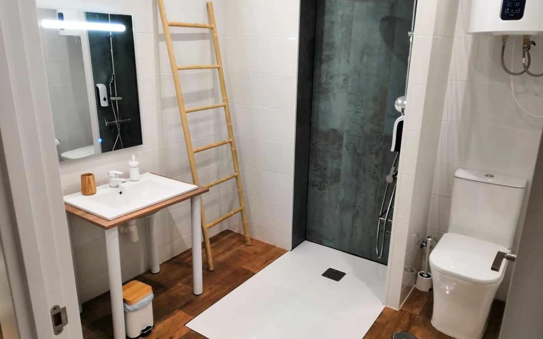 Tuerkiz Kanaan Apartman 圣地亚哥港 公寓